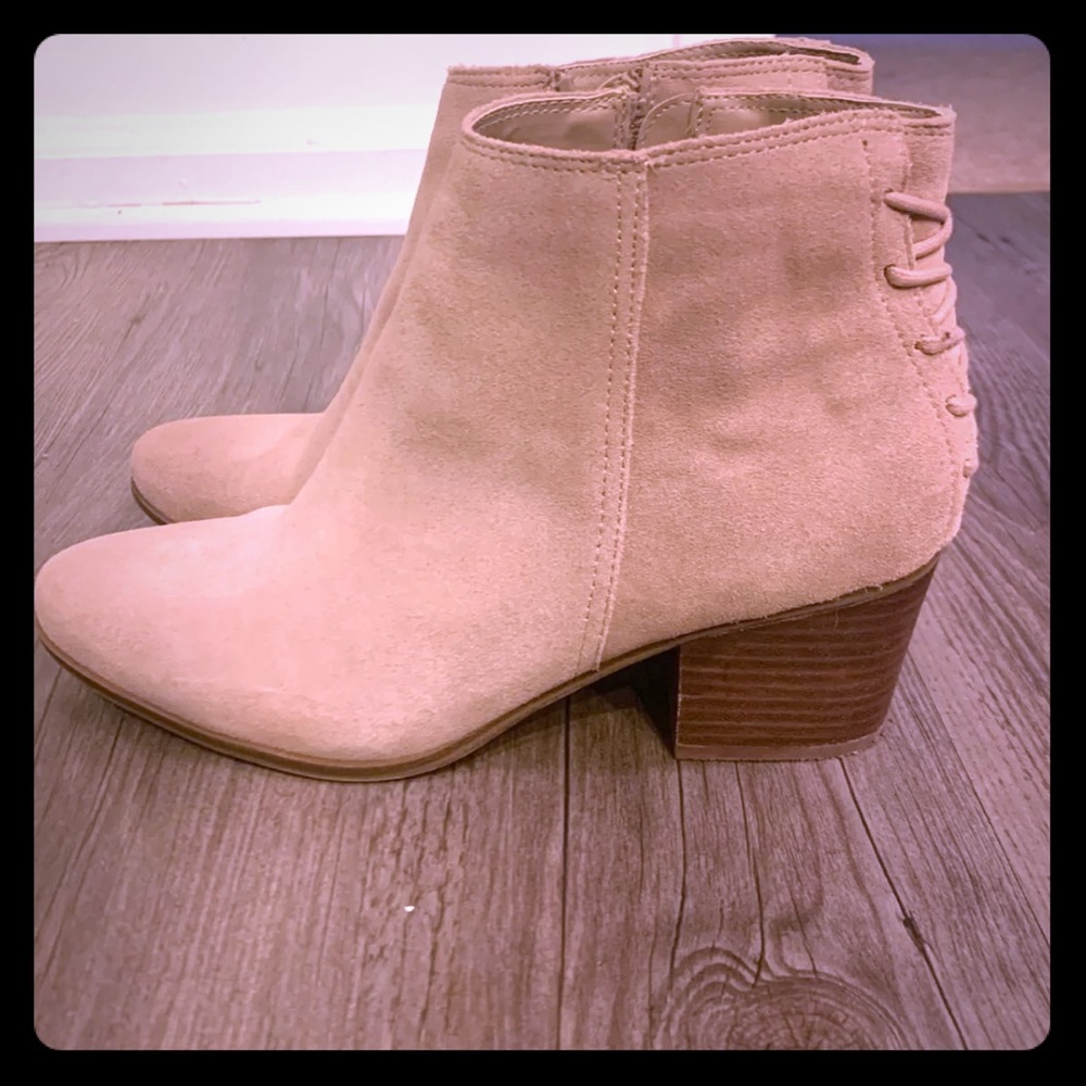 Ankle booties